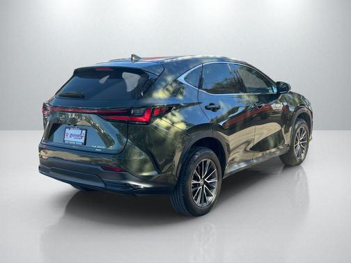 2022 Lexus NX 350h Premium