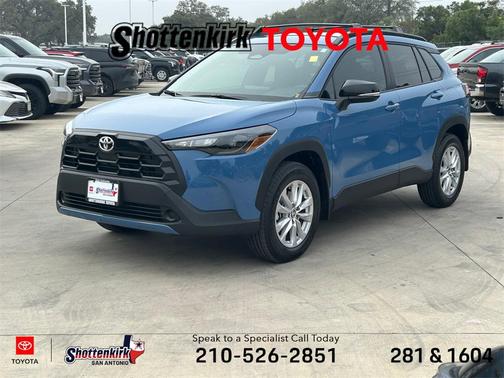 2026 Toyota Corolla Cross LE