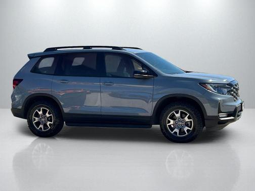2023 Honda Passport AWD TrailSport