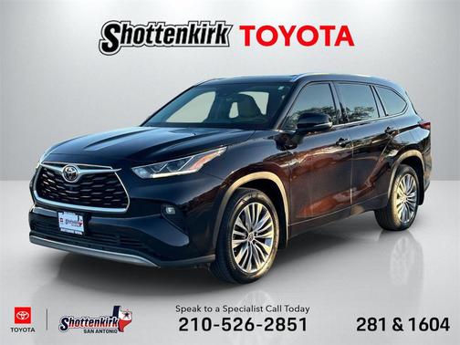 2022 Toyota Highlander Platinum