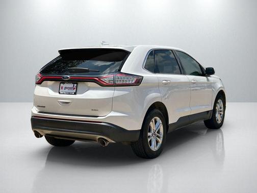 White Platinum Clearcoat Metallic 2017 Ford Edge SEL