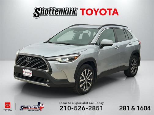 2023 Toyota Corolla Cross XLE