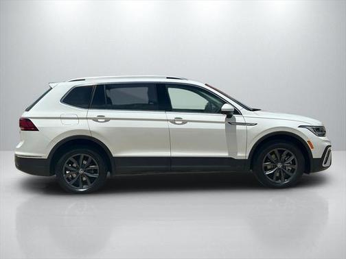 2024 Volkswagen Tiguan 2.0T SE 4MOTION