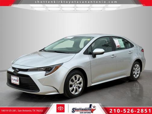 2025 Toyota Corolla LE