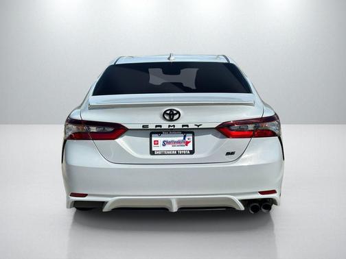 Ice Edge 2024 Toyota Camry SE