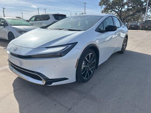 2026 Toyota Prius Plug-In Hybrid XSE