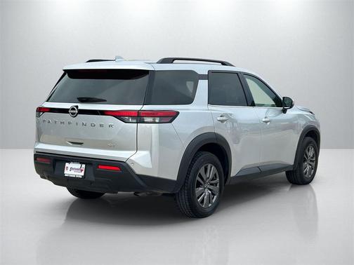 2024 Nissan Pathfinder SV FWD