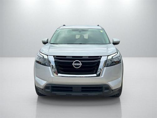 2024 Nissan Pathfinder SV FWD