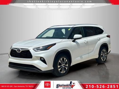 2023 Toyota Highlander XLE