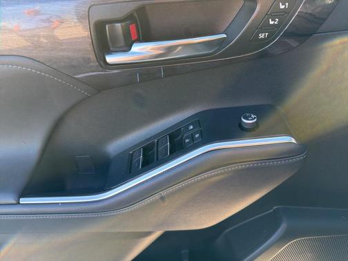 2022 Toyota Highlander Limited