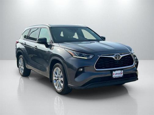 2022 Toyota Highlander Limited