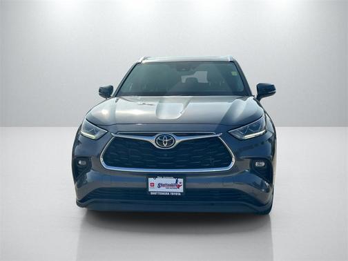 2022 Toyota Highlander Limited