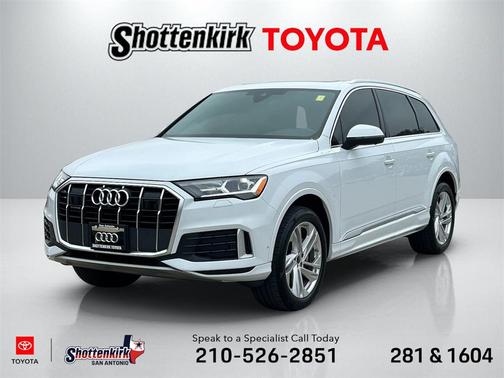 2023 Audi Q7 45 Premium Plus