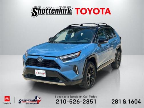 2023 Toyota RAV4 Hybrid SE