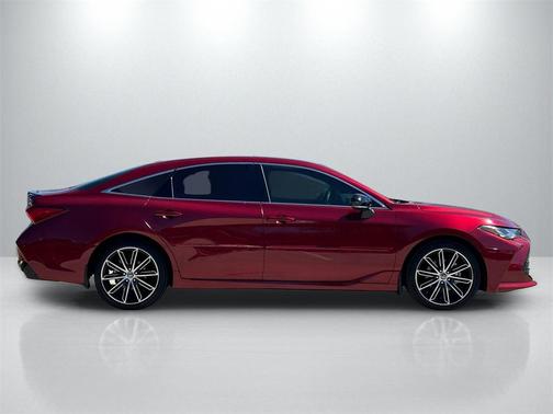 2020 Toyota Avalon Touring