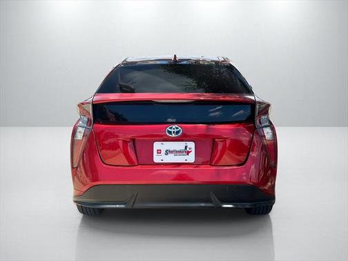 2016 Toyota Prius Four Touring