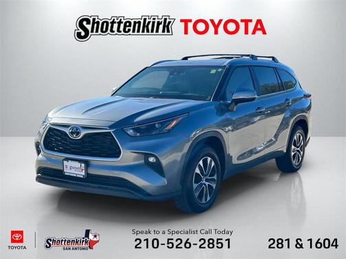 2025 Toyota Highlander XLE