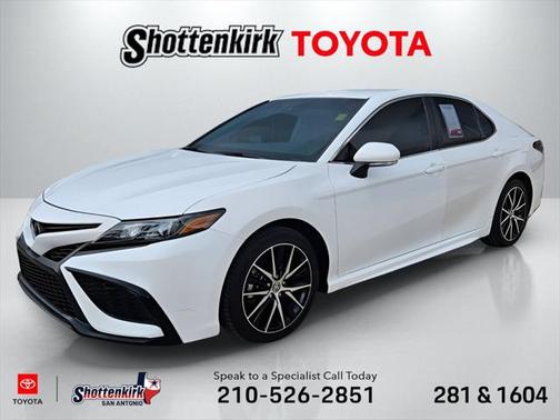 2023 Toyota Camry SE