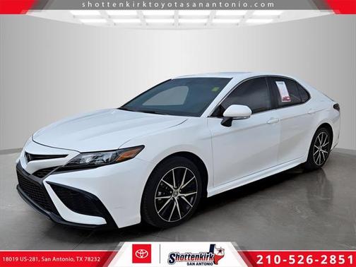 2023 Toyota Camry SE