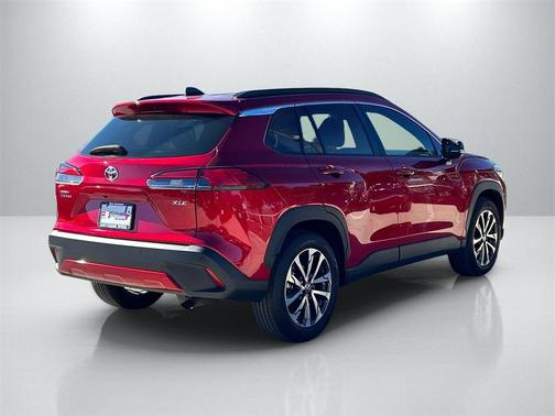 2025 Toyota Corolla Cross XLE