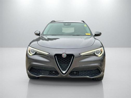 2018 Alfa Romeo Stelvio Sport