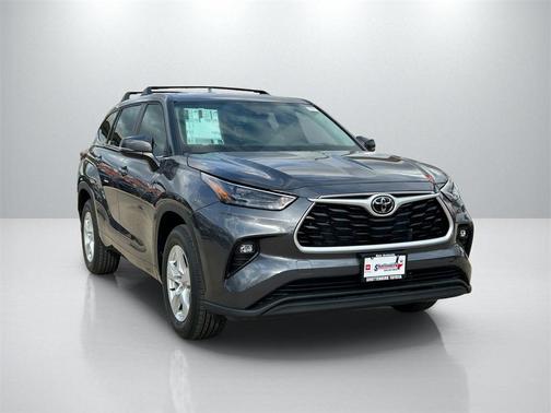 2025 Toyota Highlander LE