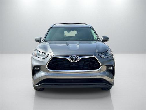 2026 Toyota Highlander Hybrid Limited