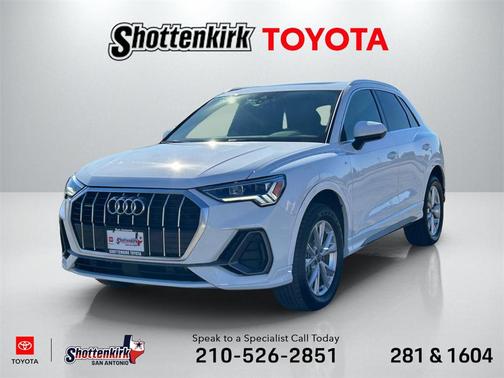 2025 Audi Q3 Premium 45 TFSI S line quattro Tiptronic