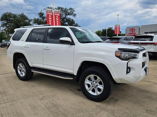 2022 Toyota 4Runner SR5