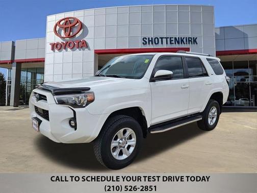 2022 Toyota 4Runner SR5