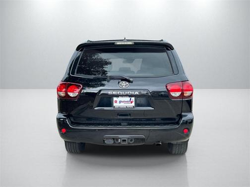 2018 Toyota Sequoia SR5