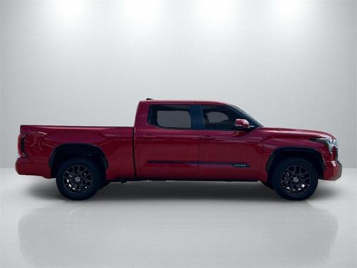 2024 Toyota Tundra Hybrid Platinum