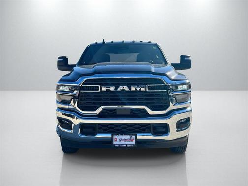 2025 RAM 3500 Tradesman Crew Cab 4x4 8' Box