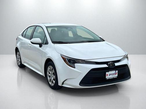 Ice 2026 Toyota Corolla LE