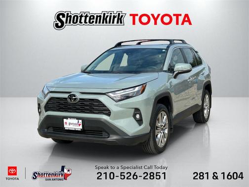 2023 Toyota RAV4 XLE Premium