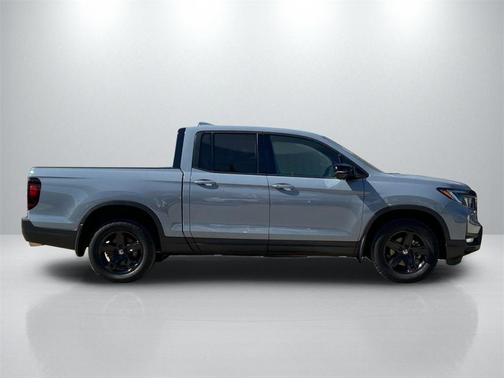 2022 Honda Ridgeline Black