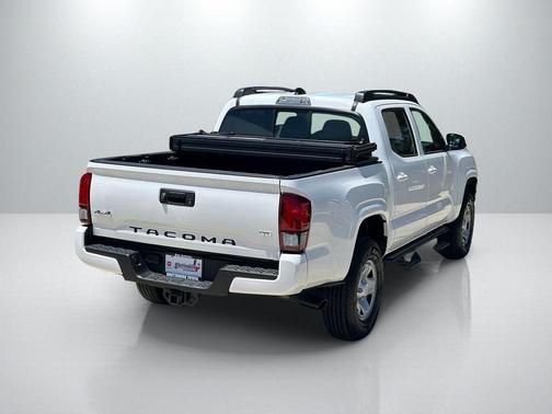 Ice 2023 Toyota Tacoma SR