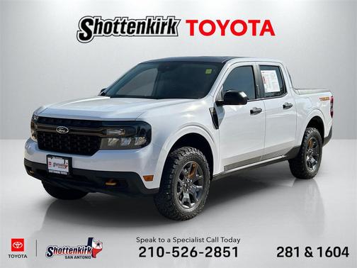 Oxford White 2023 Ford Maverick XLT Advanced