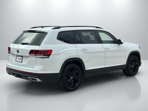 2022 Volkswagen Atlas 3.6L SE w/Technology