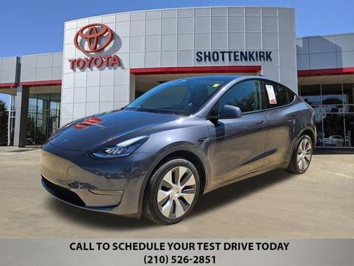 2022 Tesla Model Y Long Range Dual Motor All-Wheel Drive