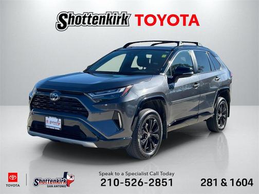 2023 Toyota RAV4 Hybrid SE