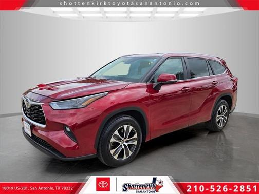 2023 Toyota Highlander XLE