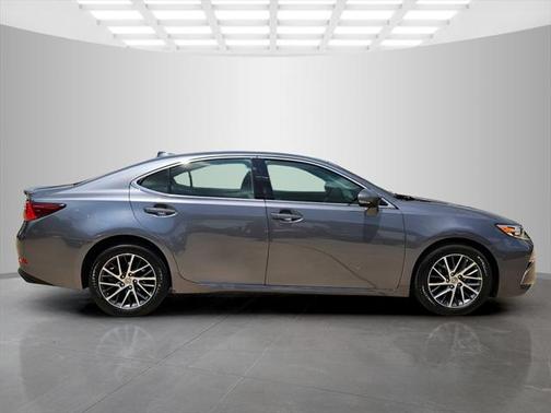 2017 Lexus ES 350 Base