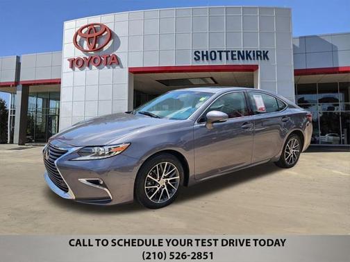 2017 Lexus ES 350 Base