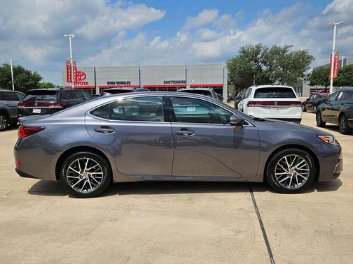 2017 Lexus ES 350 Base