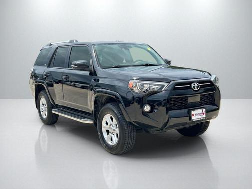Midnight Black Metallic 2020 Toyota 4Runner SR5 Premium