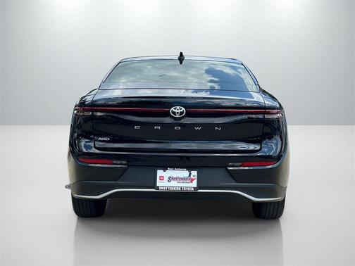 2023 Toyota Crown XLE