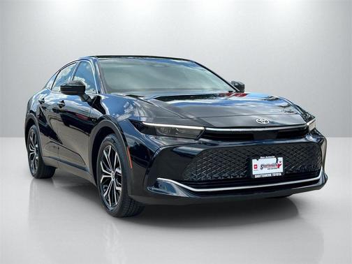 2023 Toyota Crown XLE