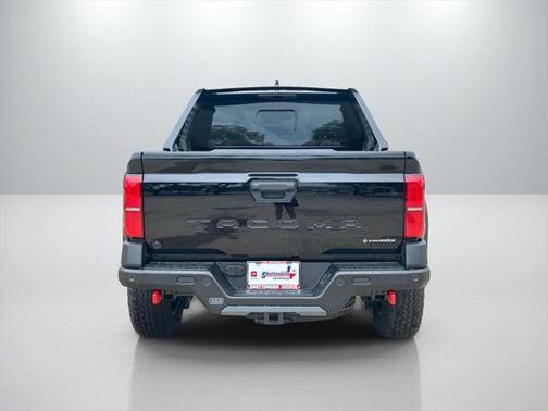 2025 Toyota Tacoma Hybrid Trailhunter