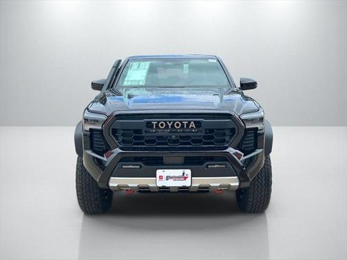 2025 Toyota Tacoma Hybrid Trailhunter